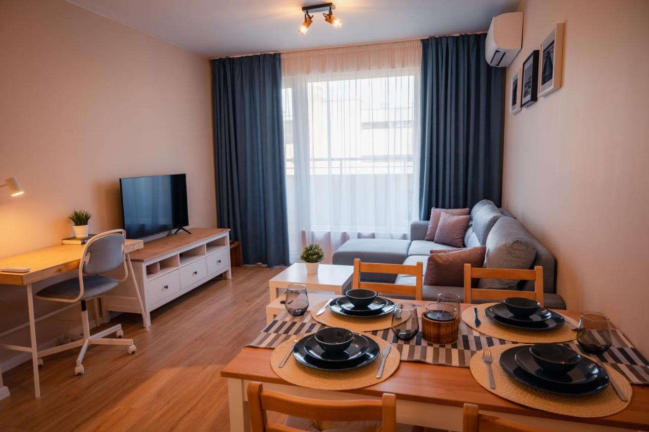 Emerald Suite With Private Parking Варна Экстерьер фото