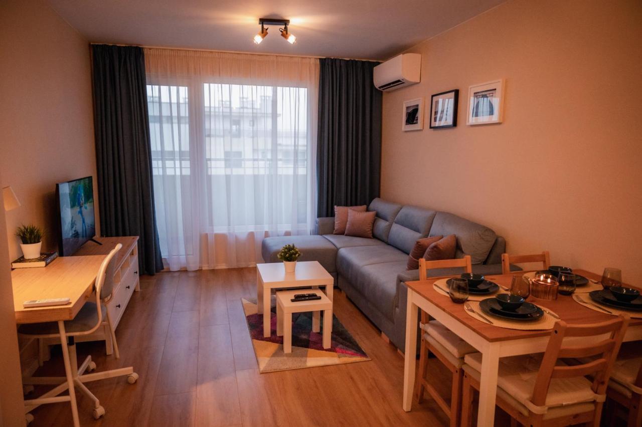 Emerald Suite With Private Parking Варна Экстерьер фото